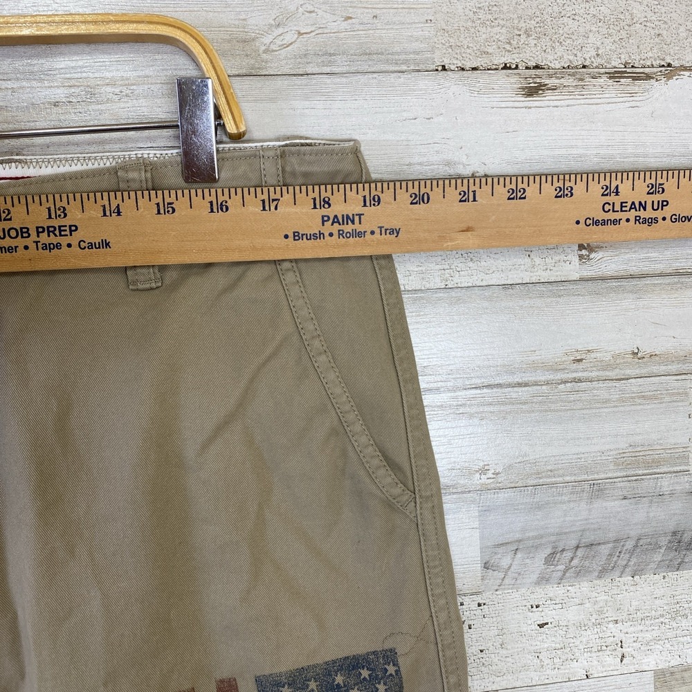 Chaps Shorts Men 36 10" Beige Khaki Zip & Drawstring 100% Cotton American Flag - Picture 9 of 11